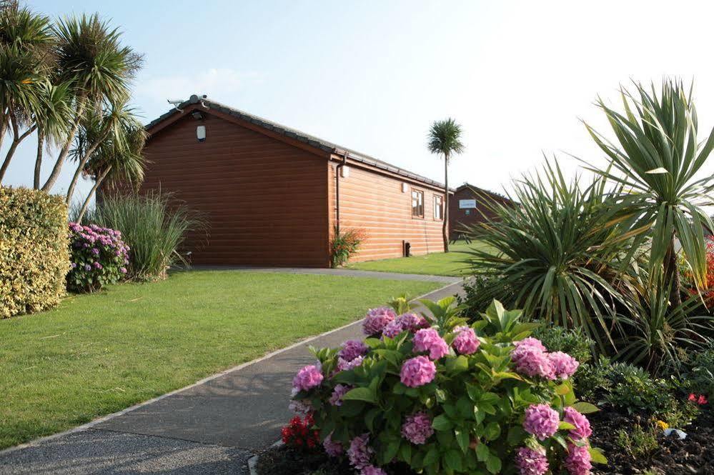 Atlantic Bays Holiday Park Padstow Eksteriør billede